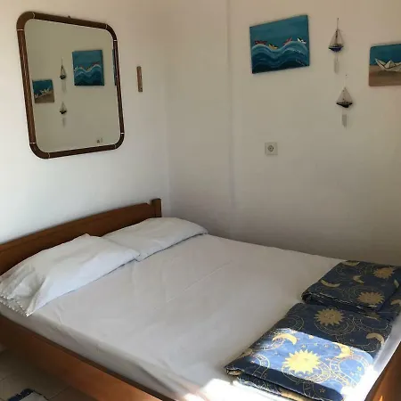 Semesterbostad Ideal 3-floor Maisonette Next To The Sea Gerakini